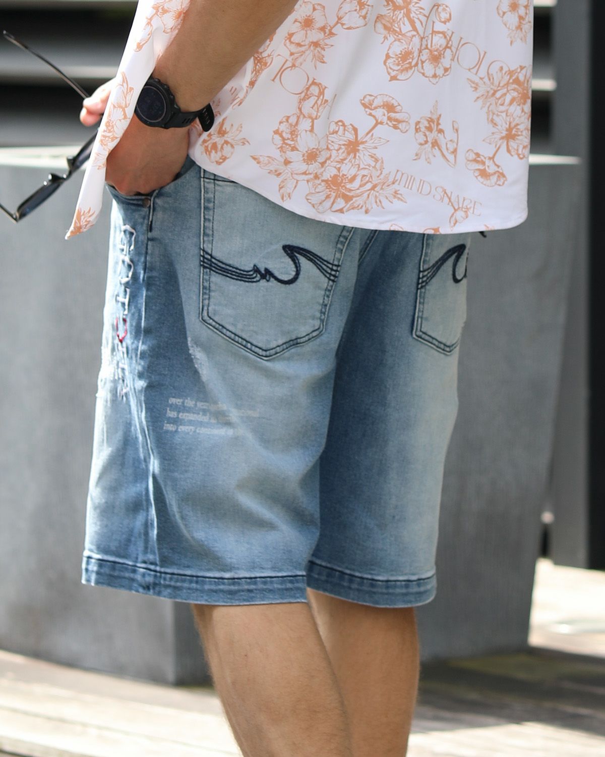 ブリーチ：183cm70kg(Lサイズ着用)