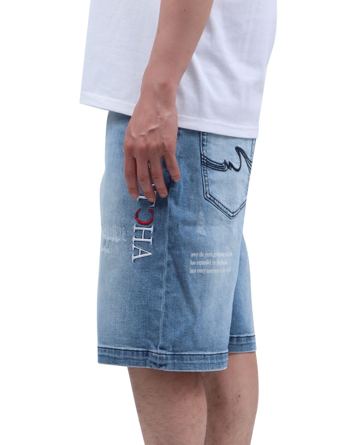 ブリーチ：174cm62kg(Mサイズ着用)