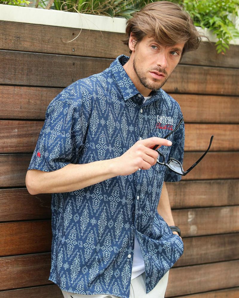 ネイビー：183cm70kg(Lサイズ着用)