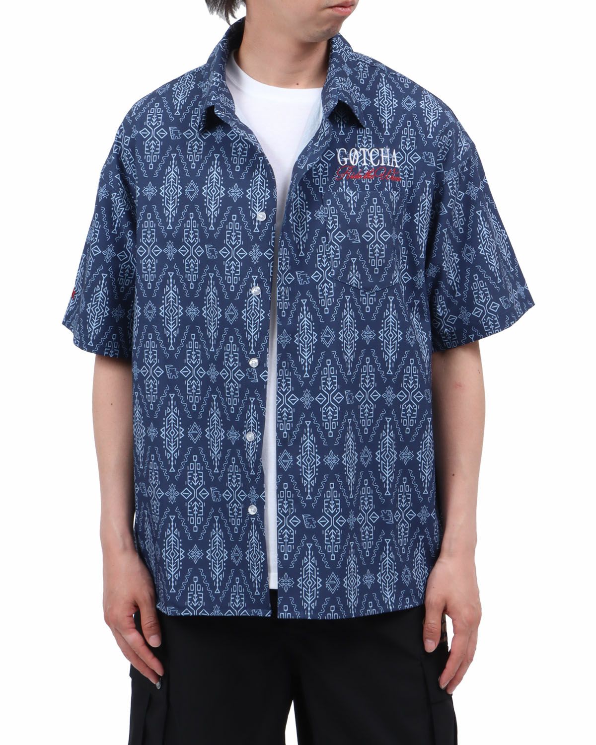 ネイビー：174cm62kg(Lサイズ着用)