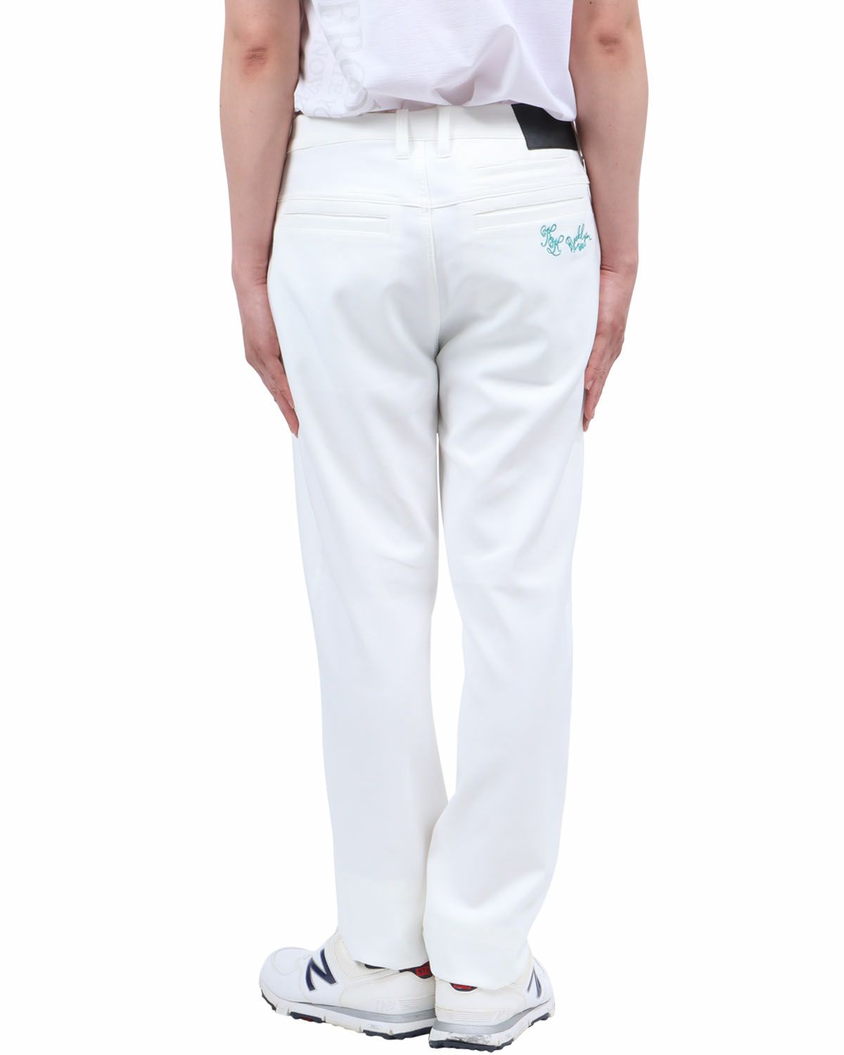 ホワイト：174cm62kg(Lサイズ着用)