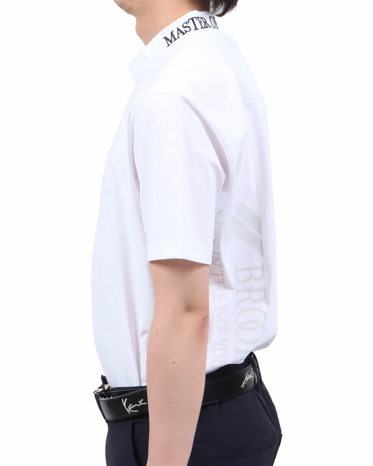 ホワイト：174cm62kg(Lサイズ着用)