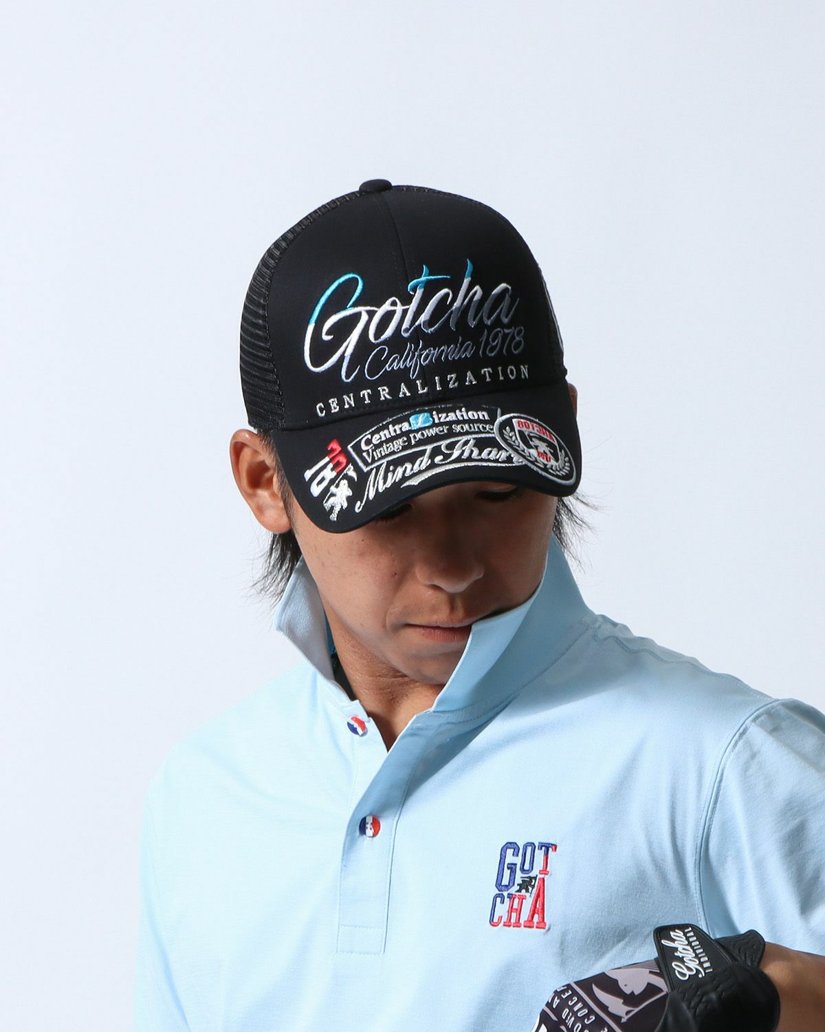 ブラック