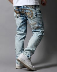 ブリーチ：178cm/75kg(Lサイズ着用)