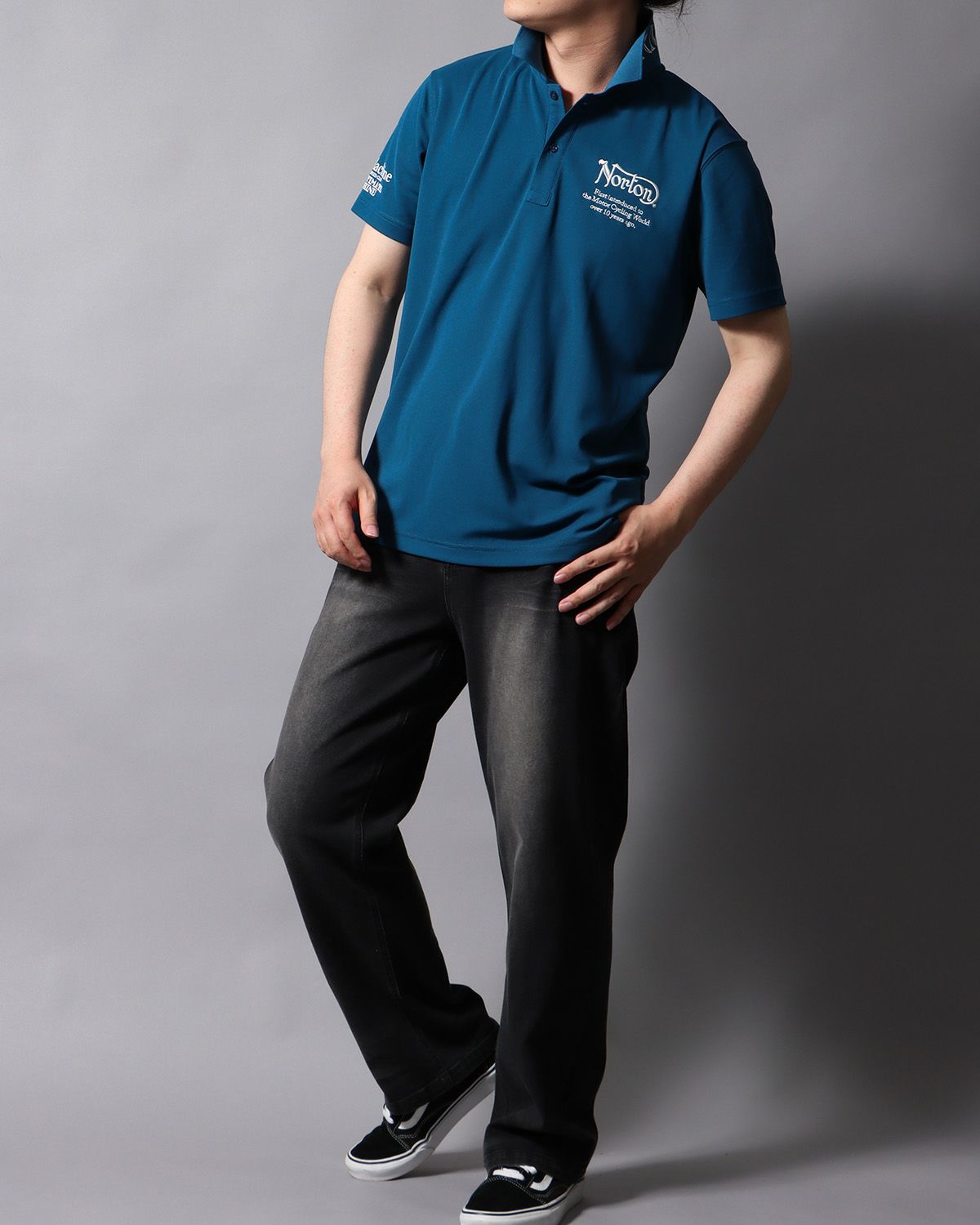 ブルー：178cm/75kg(Lサイズ着用)