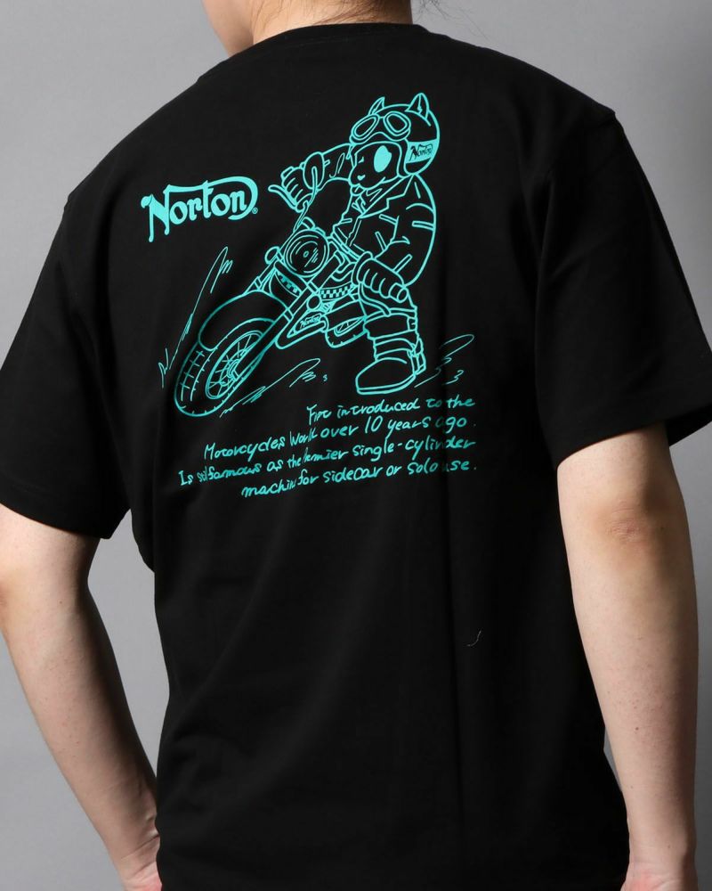 ブラック：178cm/75kg(Lサイズ着用)