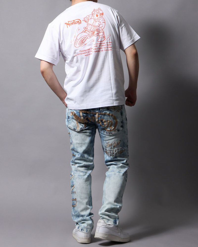 ホワイト：178cm/75kg(Lサイズ着用)