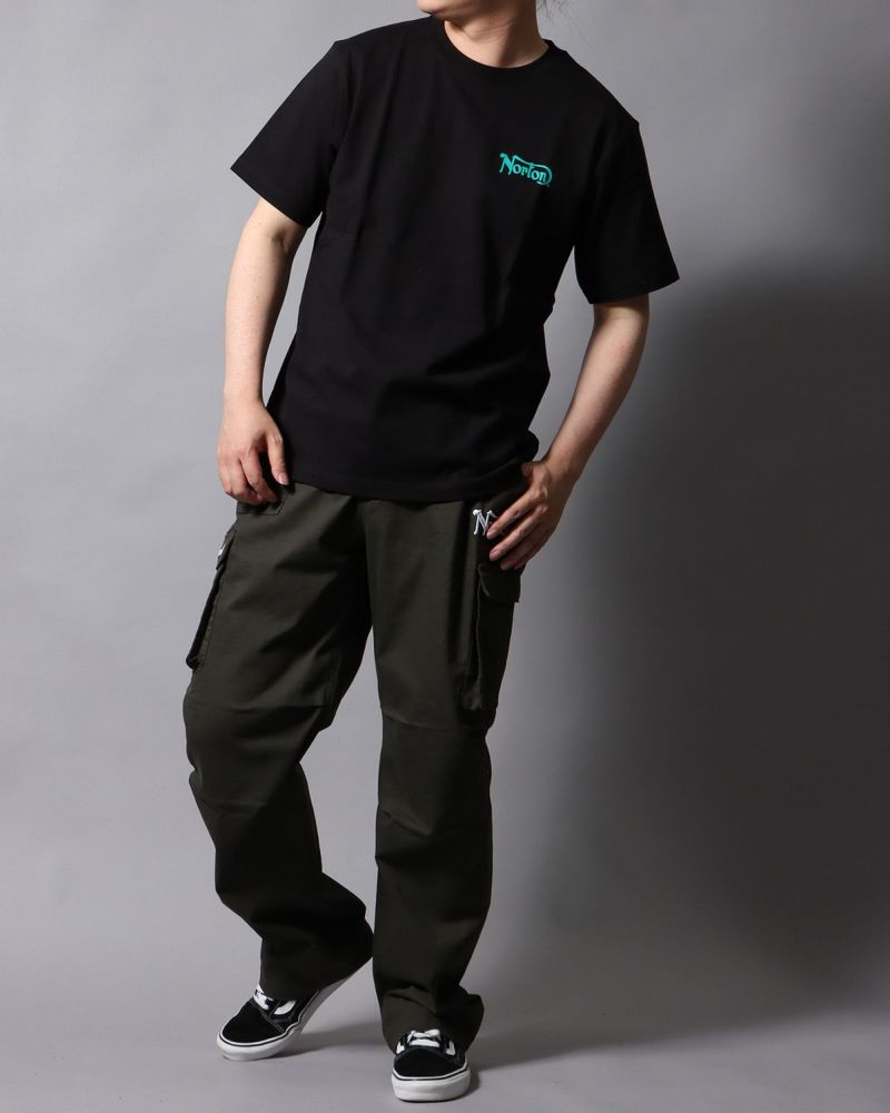 ブラック：178cm/75kg(Lサイズ着用)