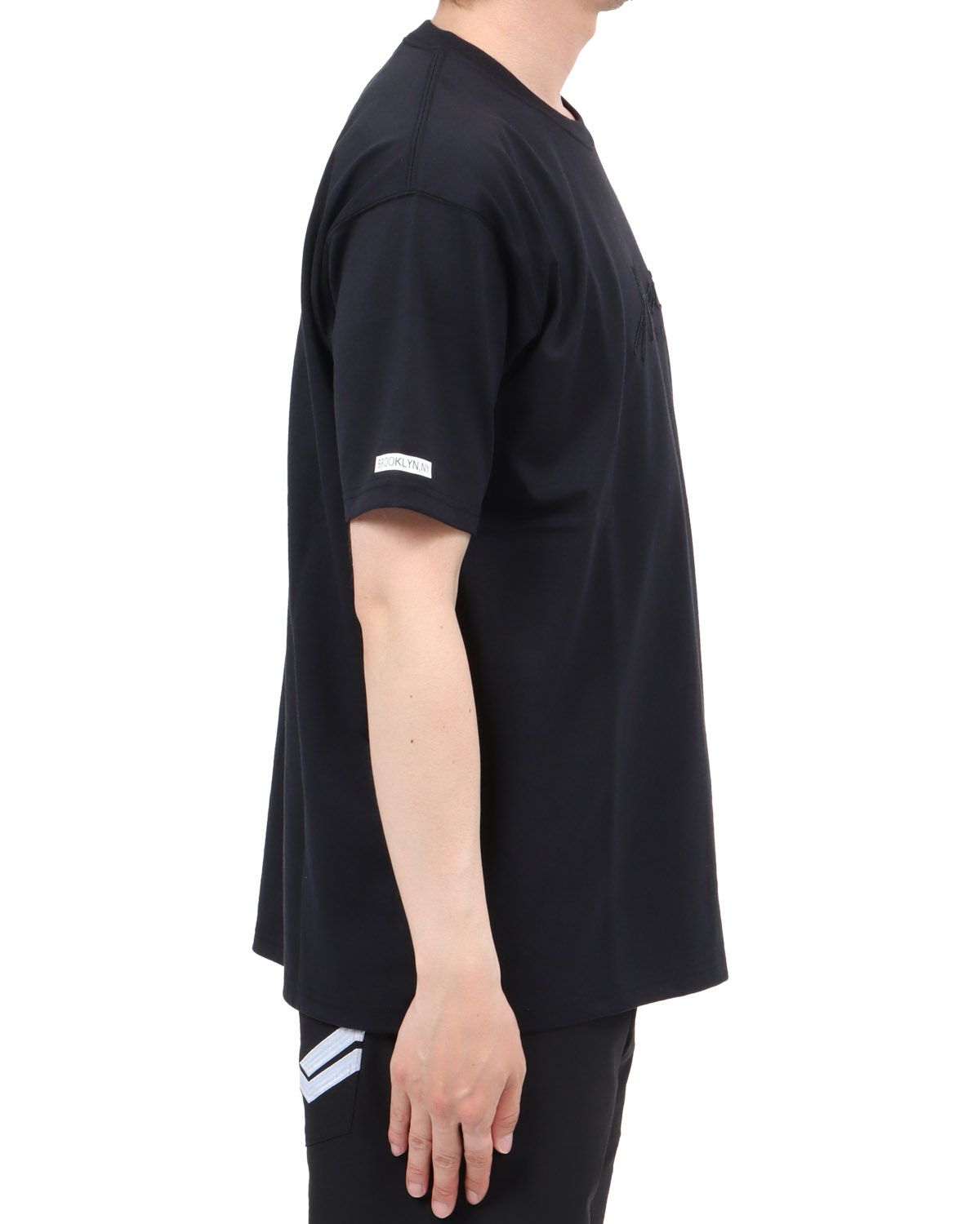 ブラック：174cm62kg(Lサイズ着用)