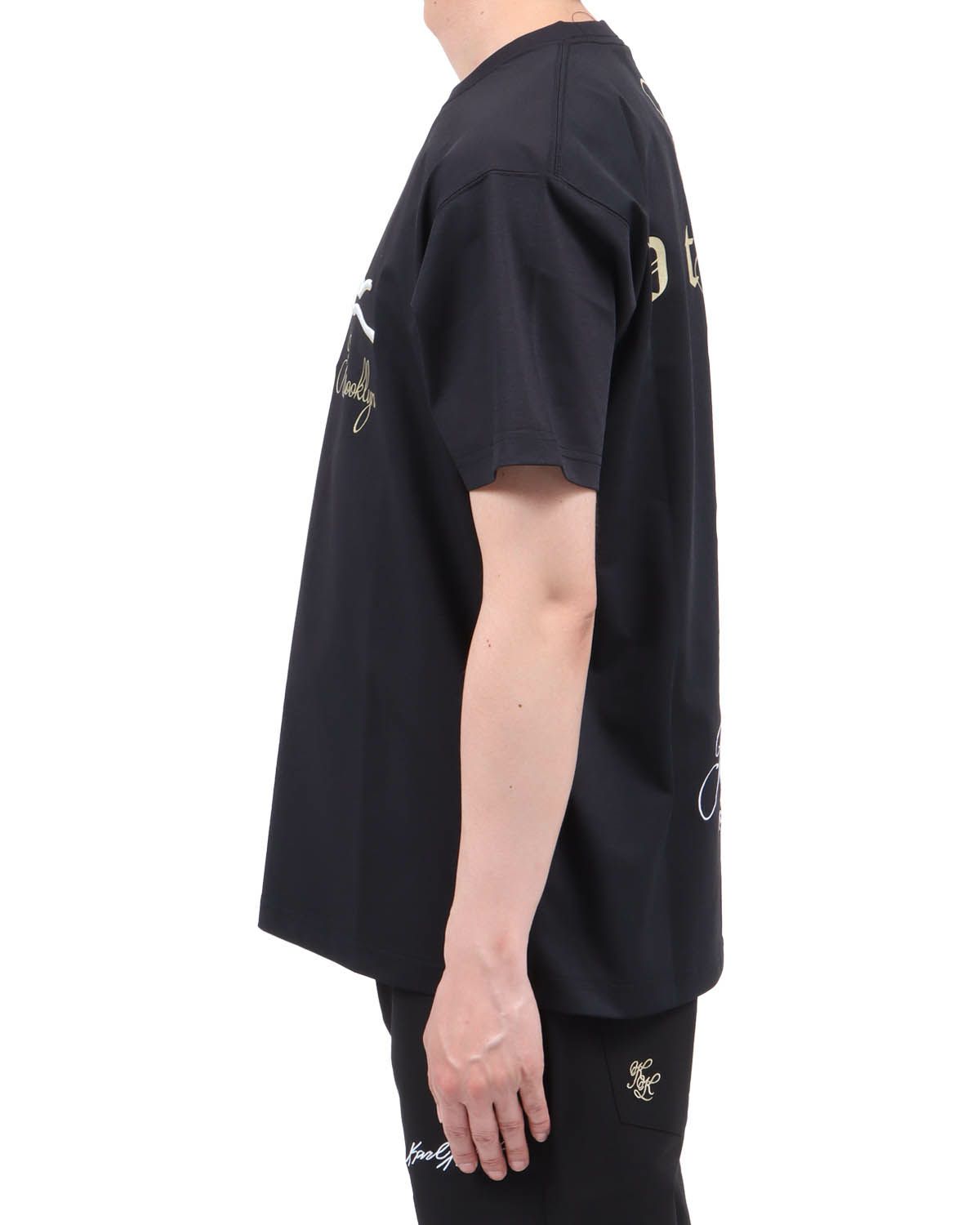 ブラック：174cm62kg(Lサイズ着用)