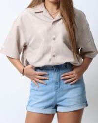 ベージュ：167cm(Lサイズ着用)