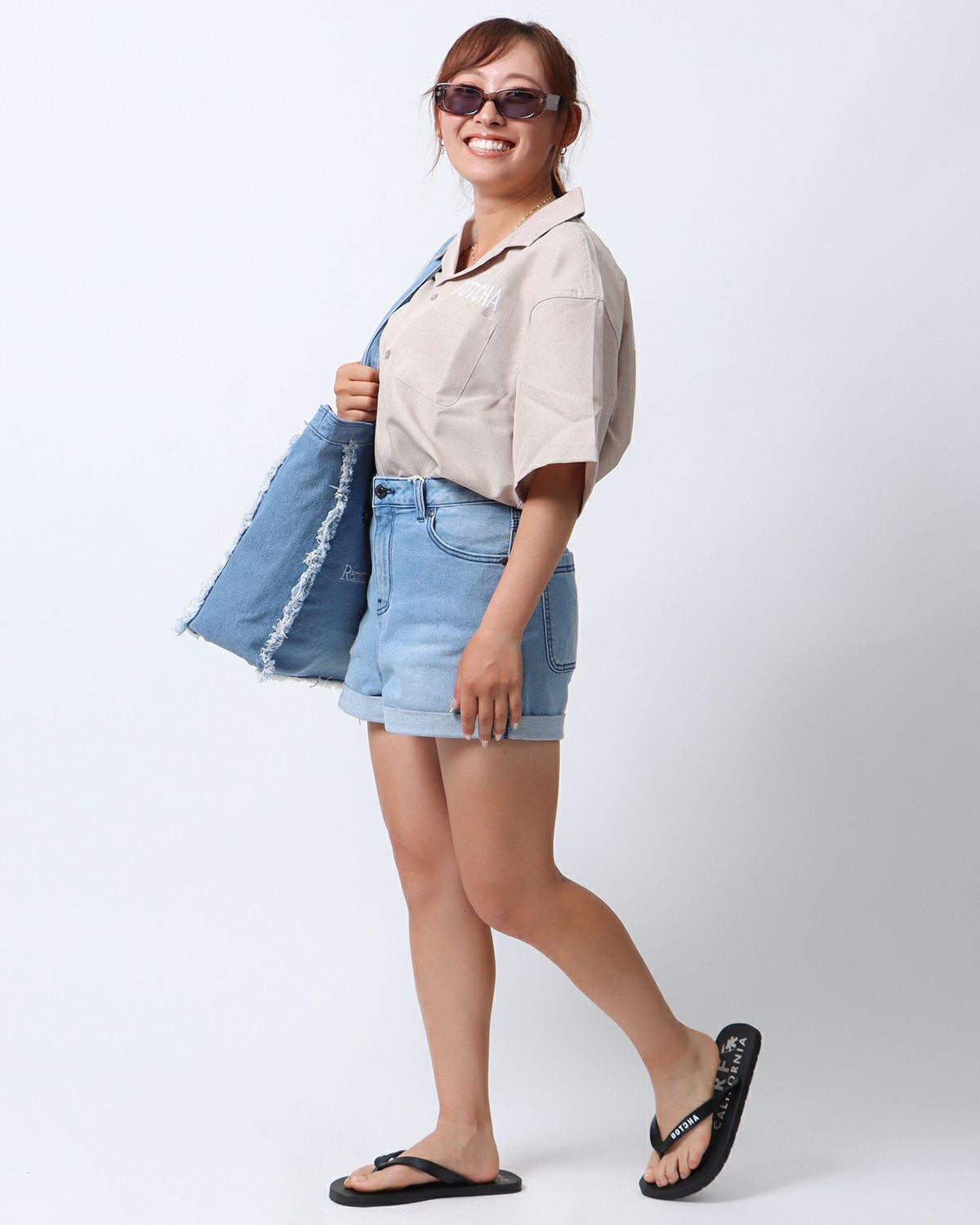 ベージュ：154cm(Mサイズ着用)