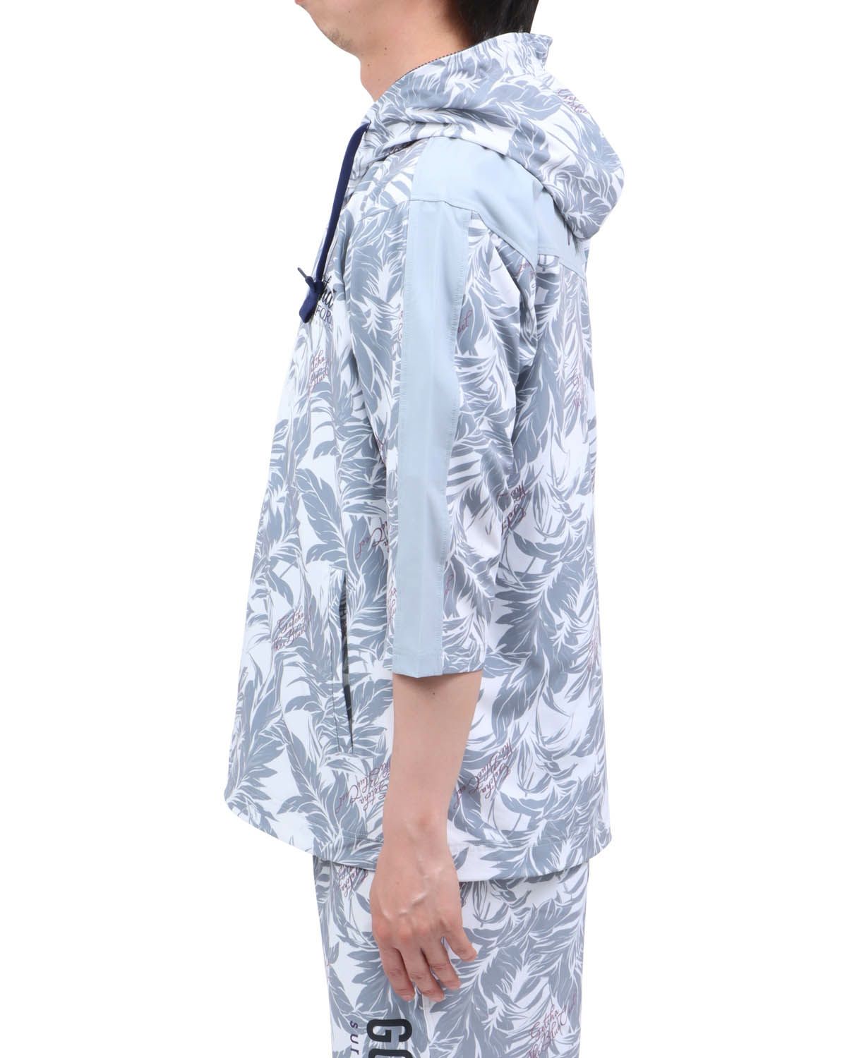 ホワイト：174cm62kg(Lサイズ着用)