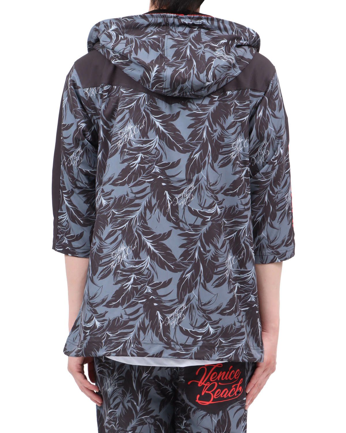 ブラック：174cm62kg(Lサイズ着用)