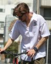 ホワイト：183cm70kg(Lサイズ着用)