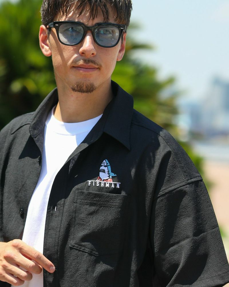 ブラック：180cm70kg(Lサイズ着用)