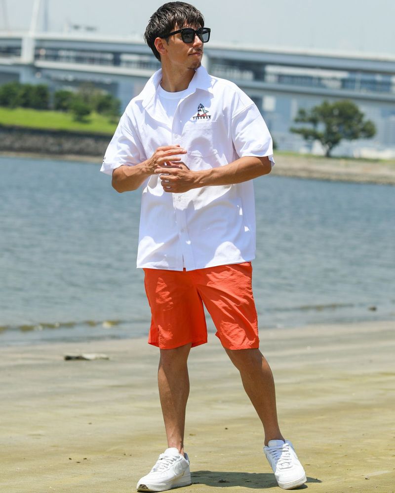 ホワイト：180cm70kg(Lサイズ着用)