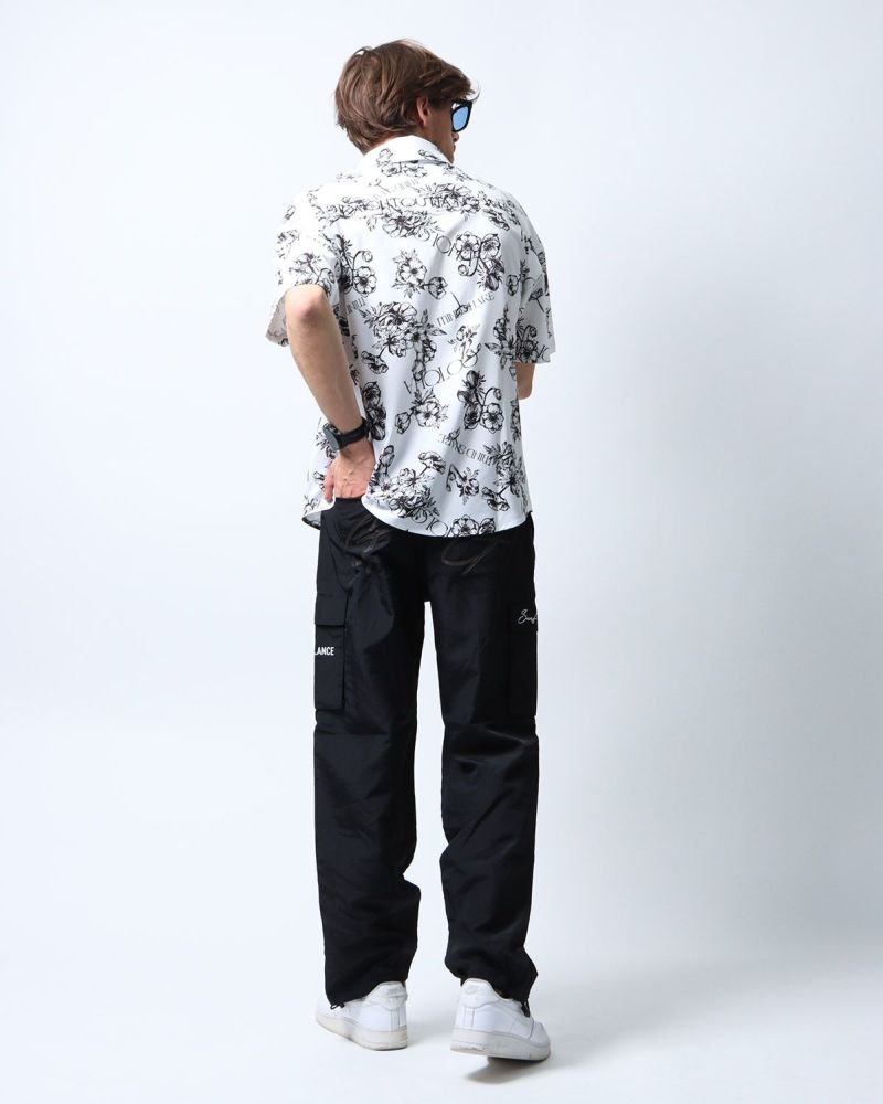 ホワイト：183cm70kg(Lサイズ着用)