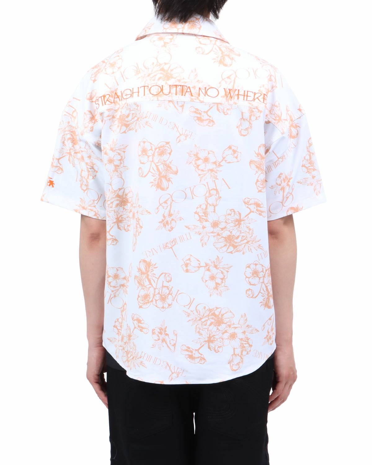 オレンジ：174cm62kg(Lサイズ着用)