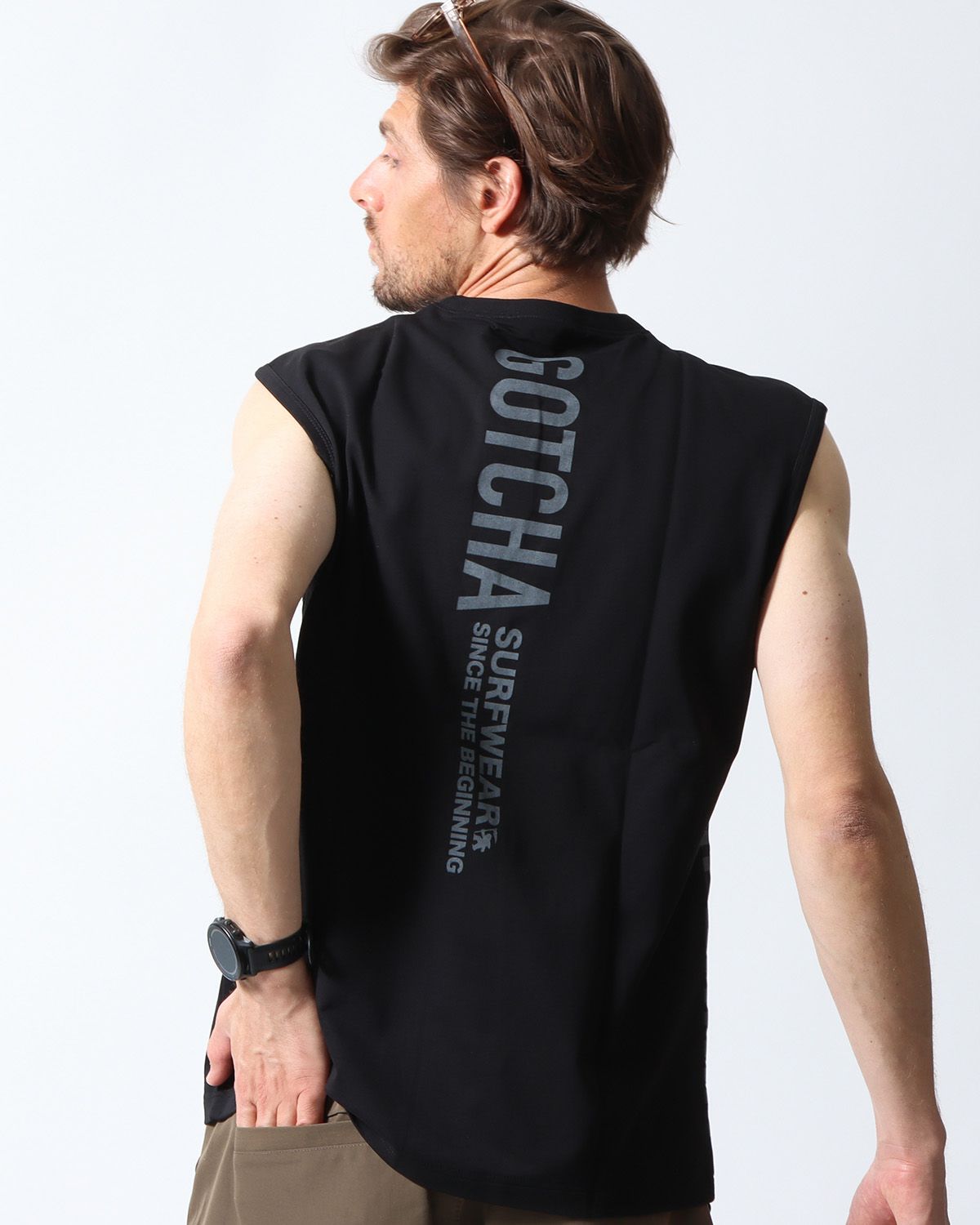 ブラック：183cm70kg(Lサイズ着用)