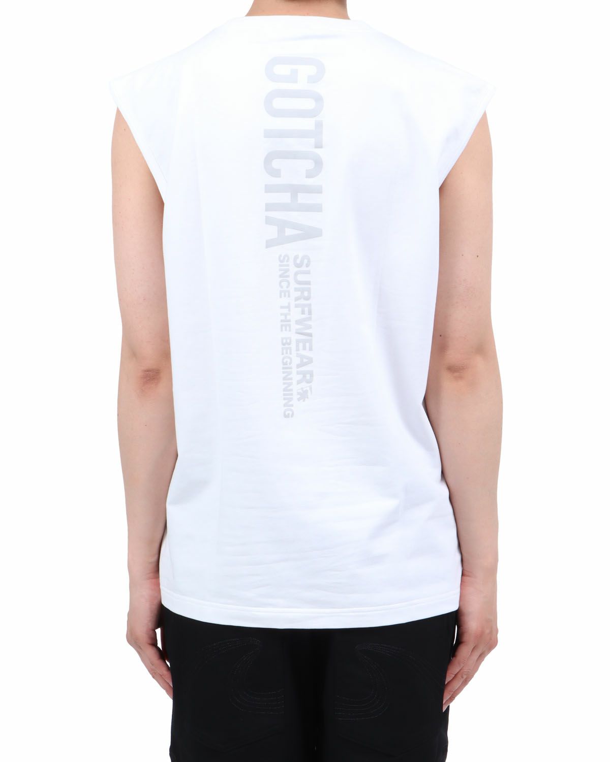 ホワイト：174cm62kg(Lサイズ着用)