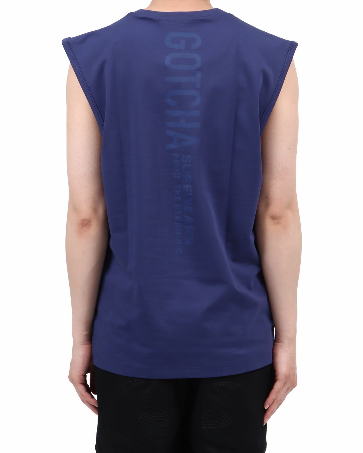 ブルー：174cm62kg(Lサイズ着用)