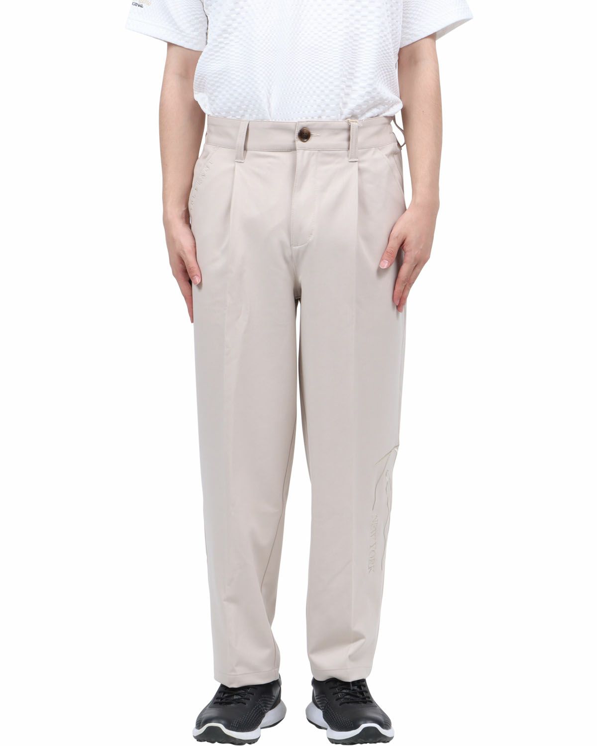 オフホワイト：173cm60kg(30inc着用)