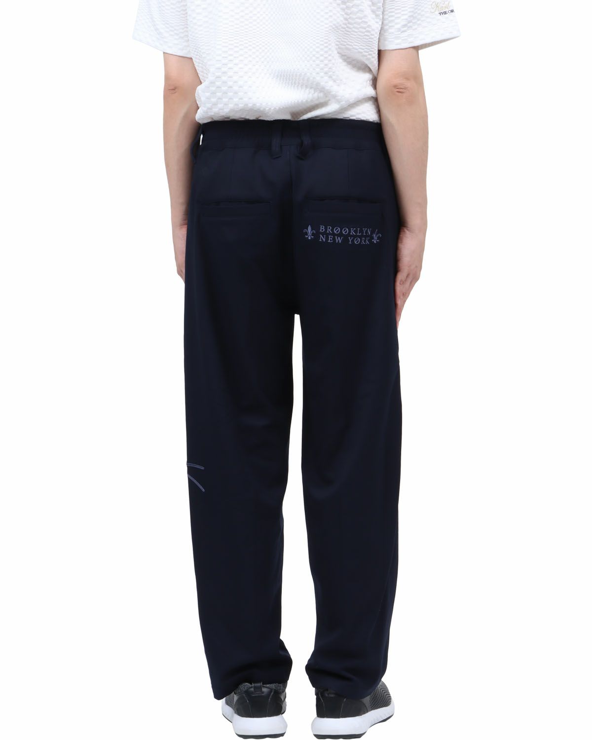 ネイビー：173cm60kg(32inc着用)