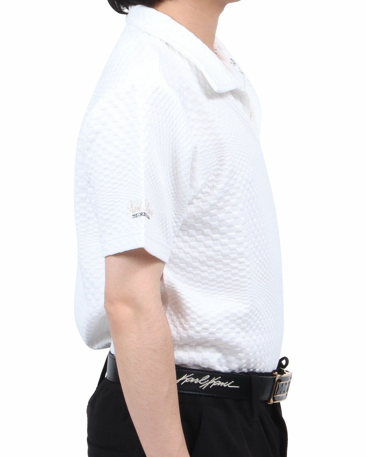 ホワイト：173cm60kg(Lサイズ着用)