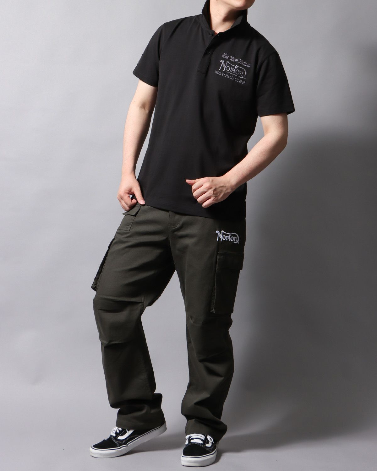 ブラック：178cm/75kg(Lサイズ着用)