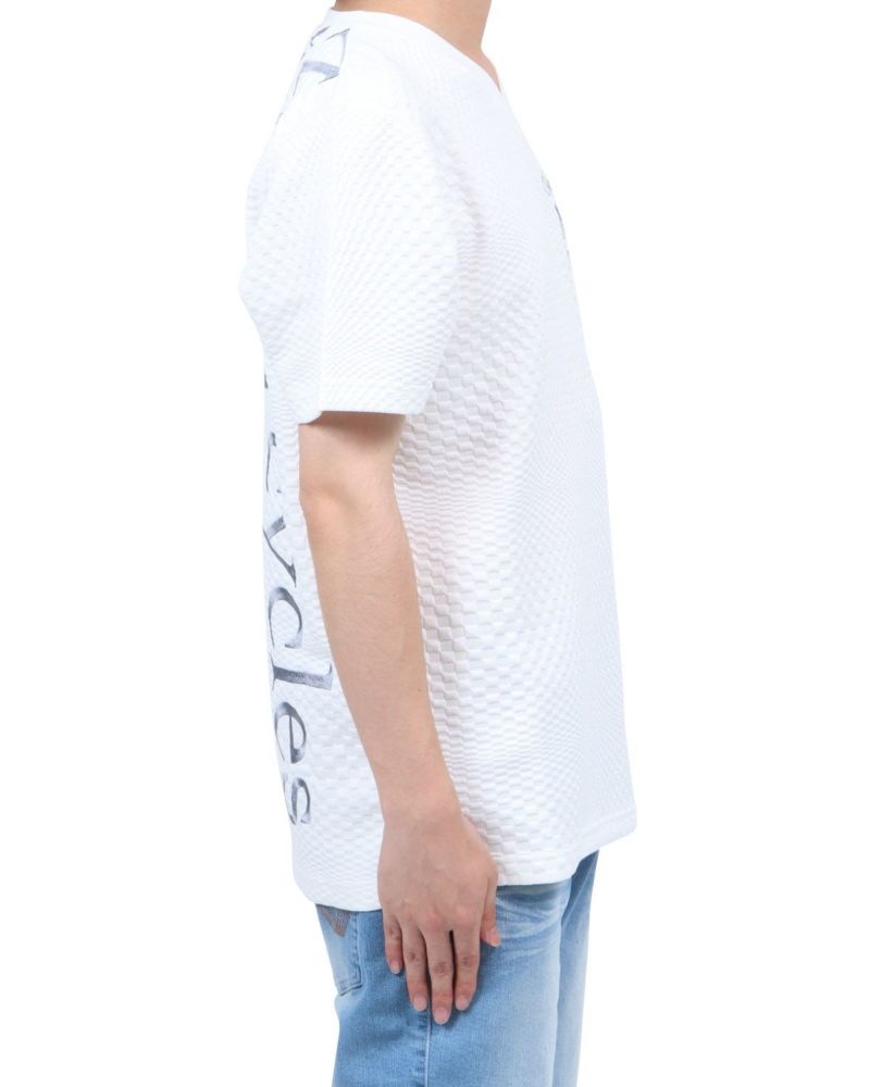 ホワイト：173cm60kg(Lサイズ着用)