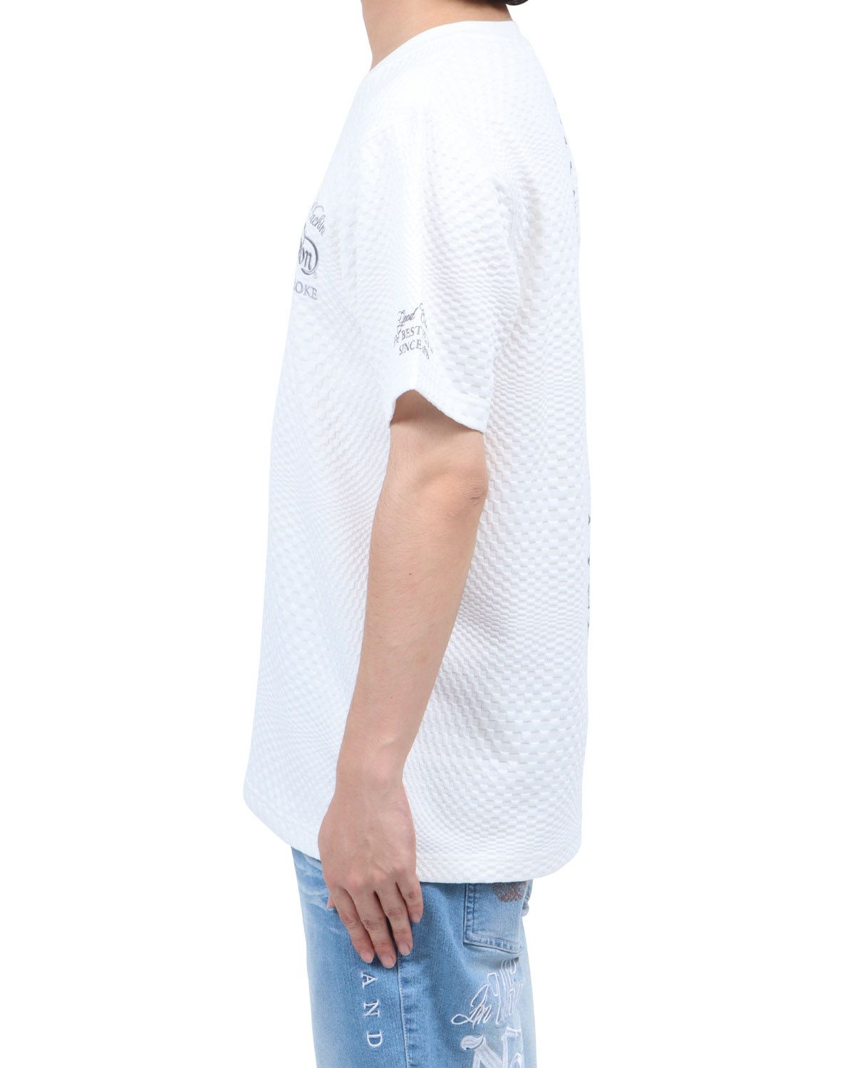 ホワイト：173cm60kg(Lサイズ着用)