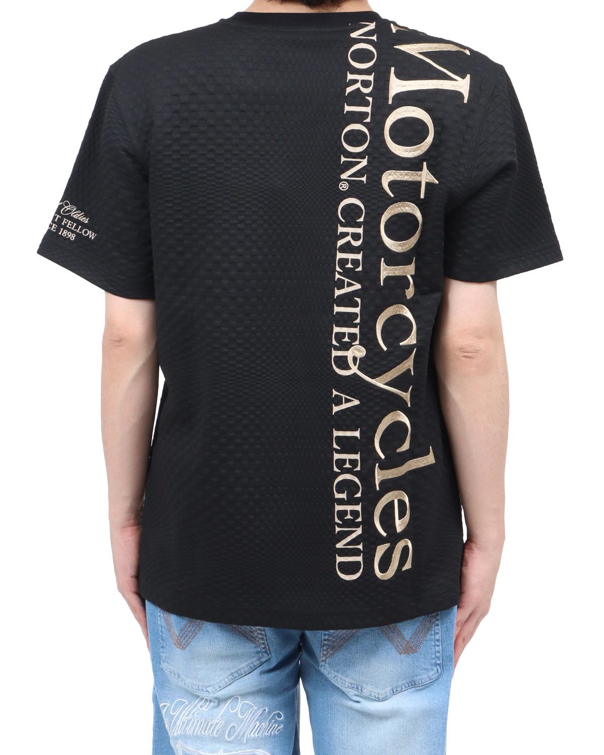 ブラック：173cm60kg(Lサイズ着用)