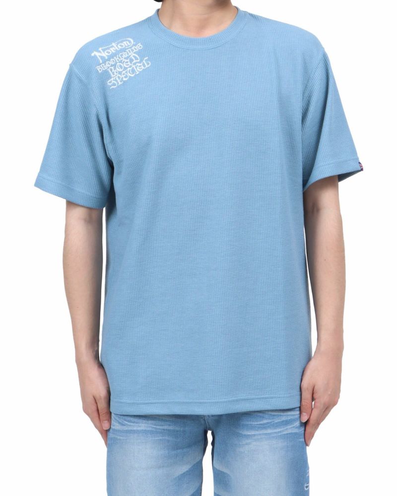 ブルー：173cm60kg(Lサイズ着用)