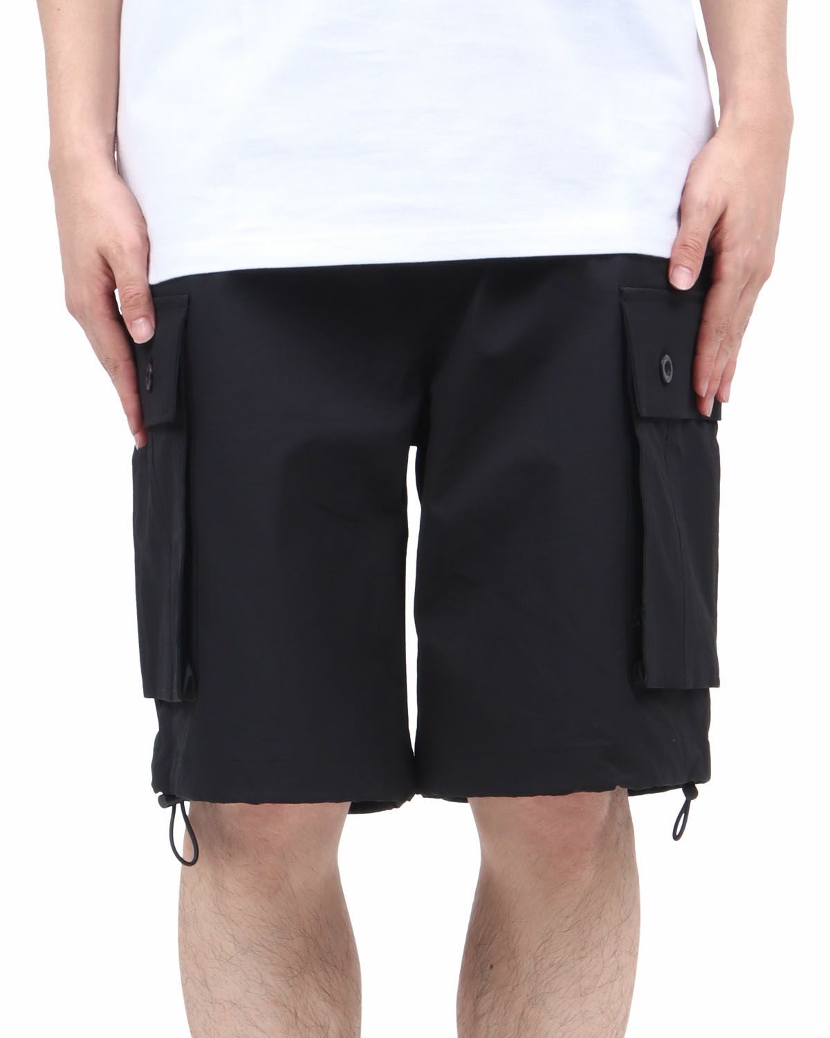 ブラック：173cm60kg(32inc着用)