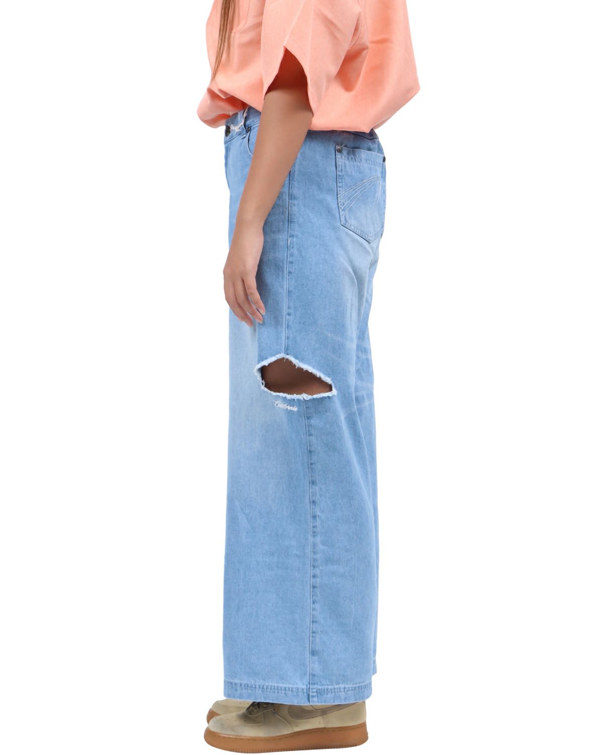 ブリーチ：167cm(Lサイズ着用)