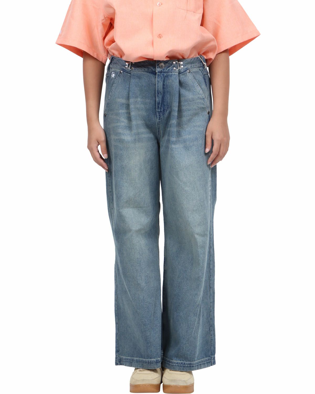 ブリーチ：167cm(Lサイズ着用)