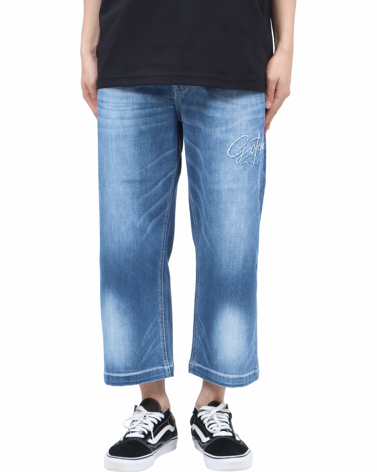 ブリーチ：173cm60kg(Mサイズ着用)