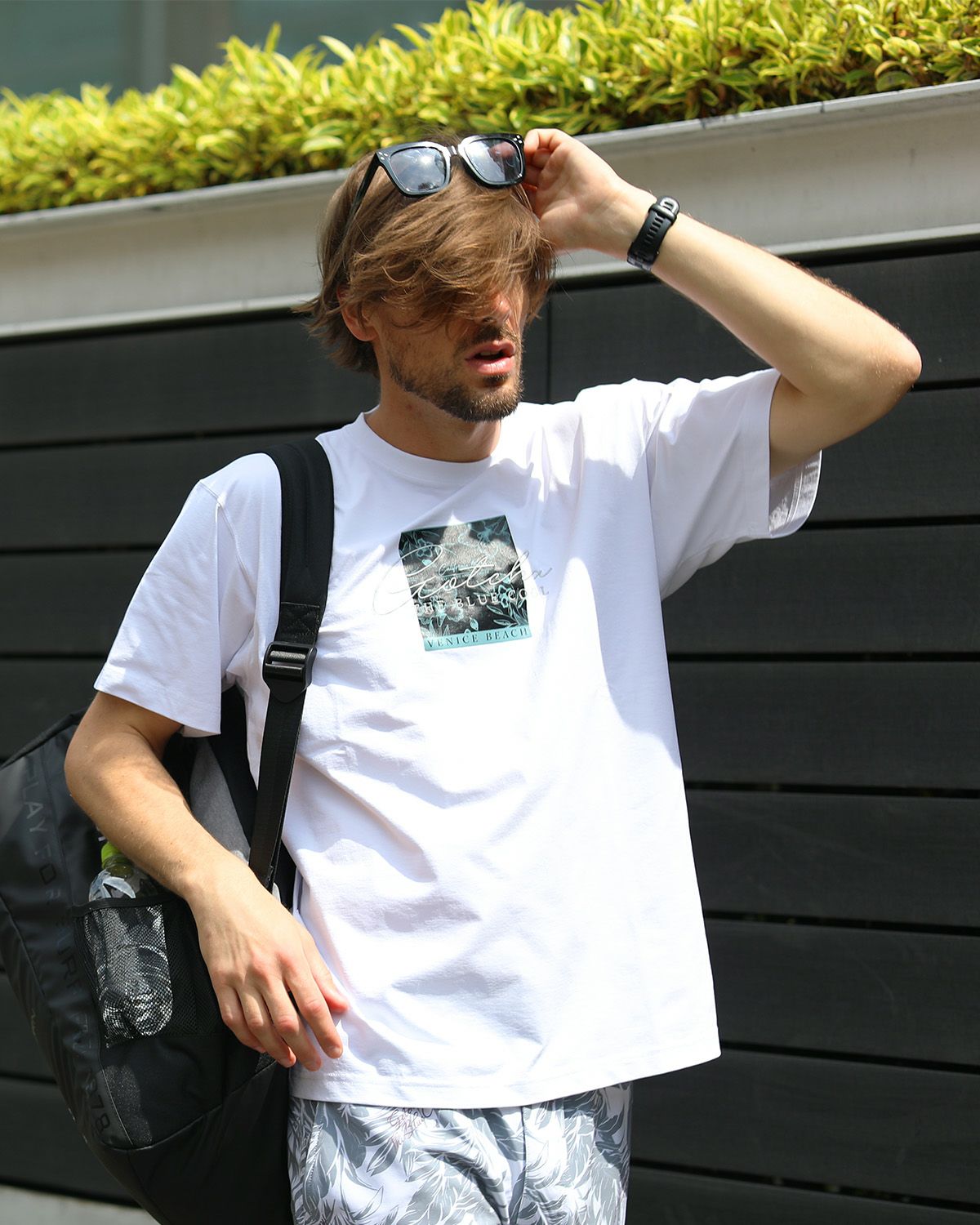 ホワイト183cm/70kg(Lサイズ着用)