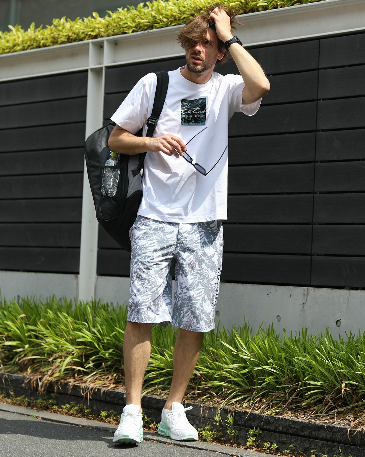 ホワイト183cm/70kg(Lサイズ着用)