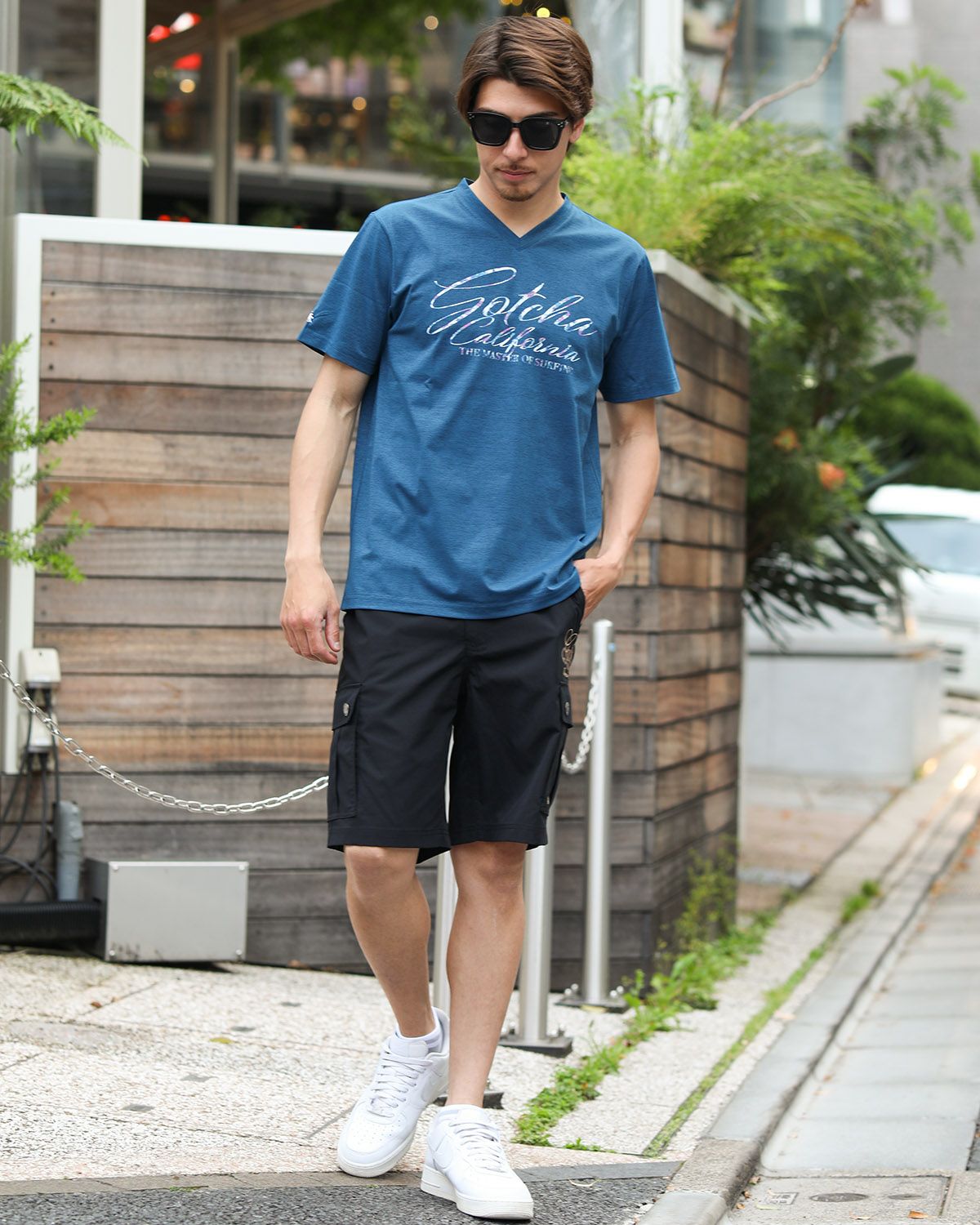 ブルー：180cm70kg(Lサイズ着用)