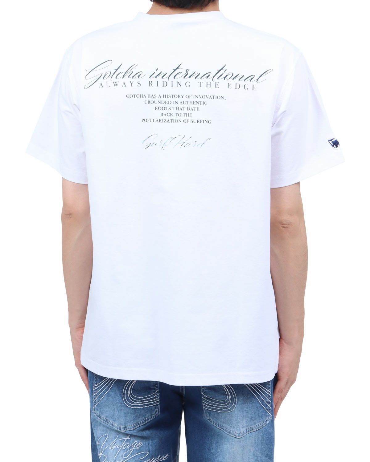 ホワイト：173cm60kg(Lサイズ着用)