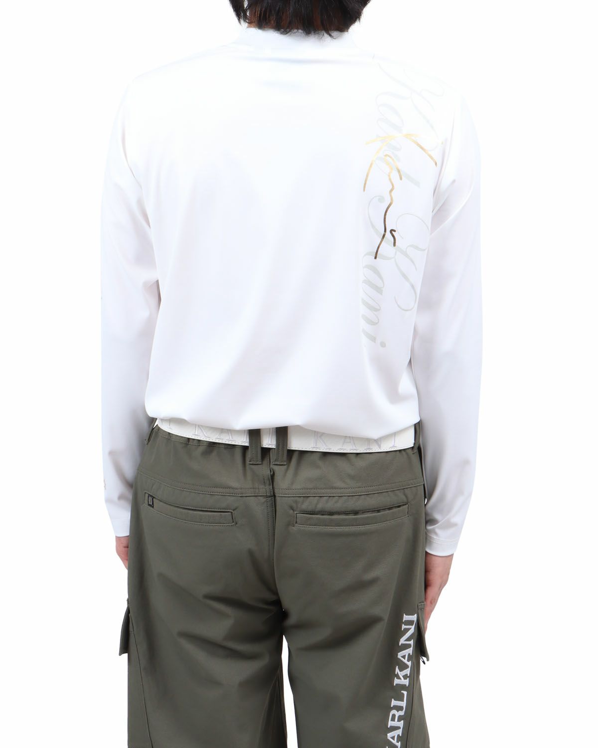 ホワイト：173cm60kg(Lサイズ着用