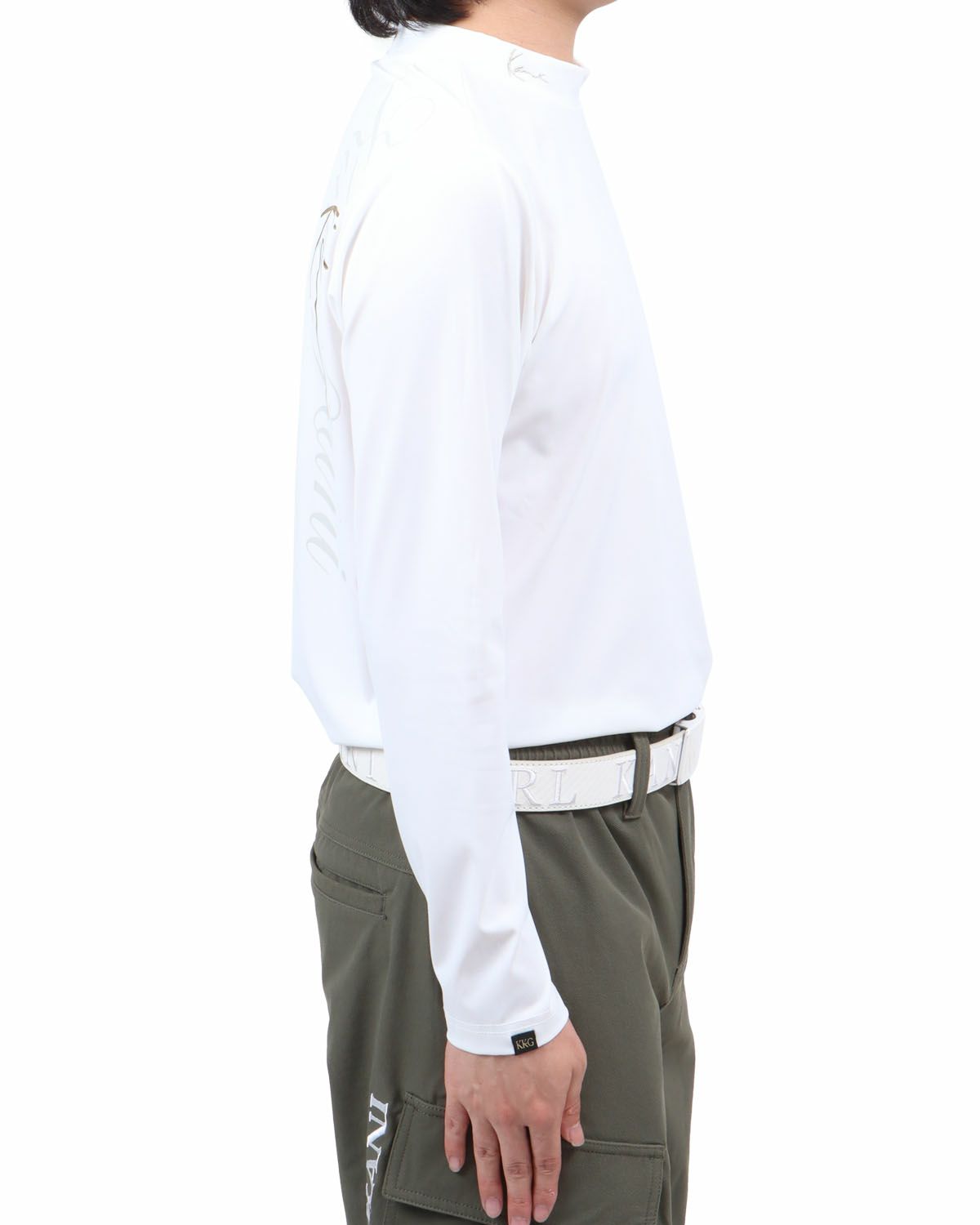 ホワイト：173cm60kg(Lサイズ着用