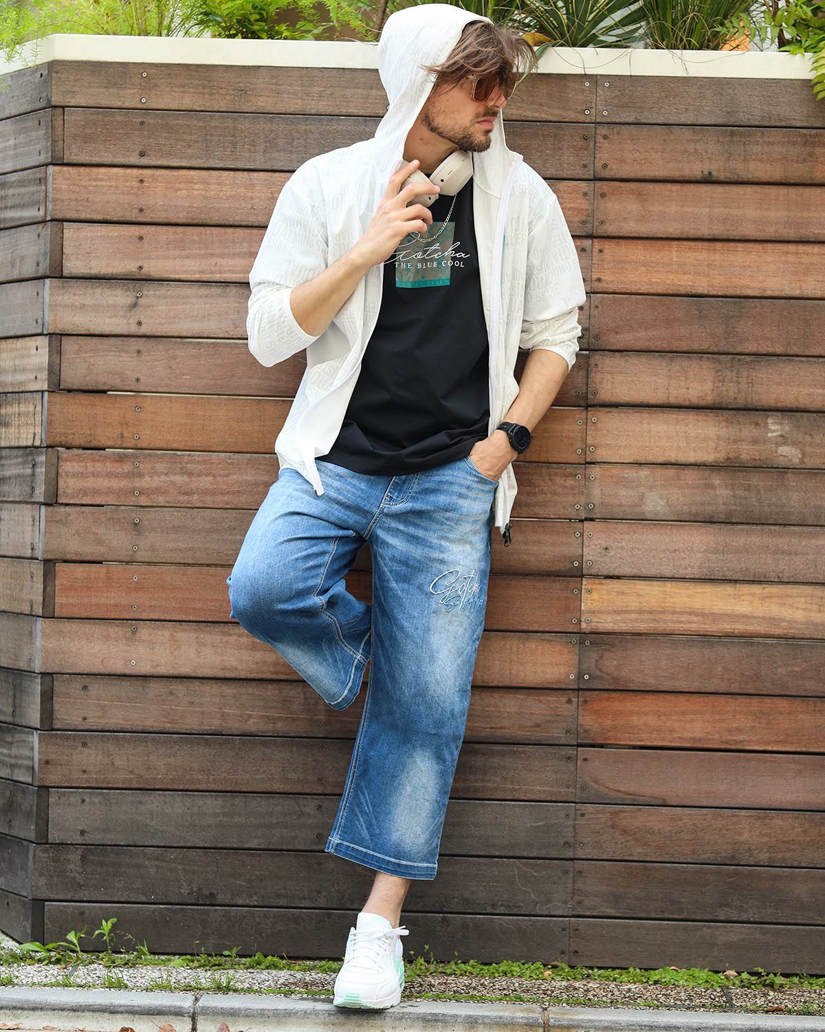 ホワイト：183cm/70kg(Lサイズ着用)