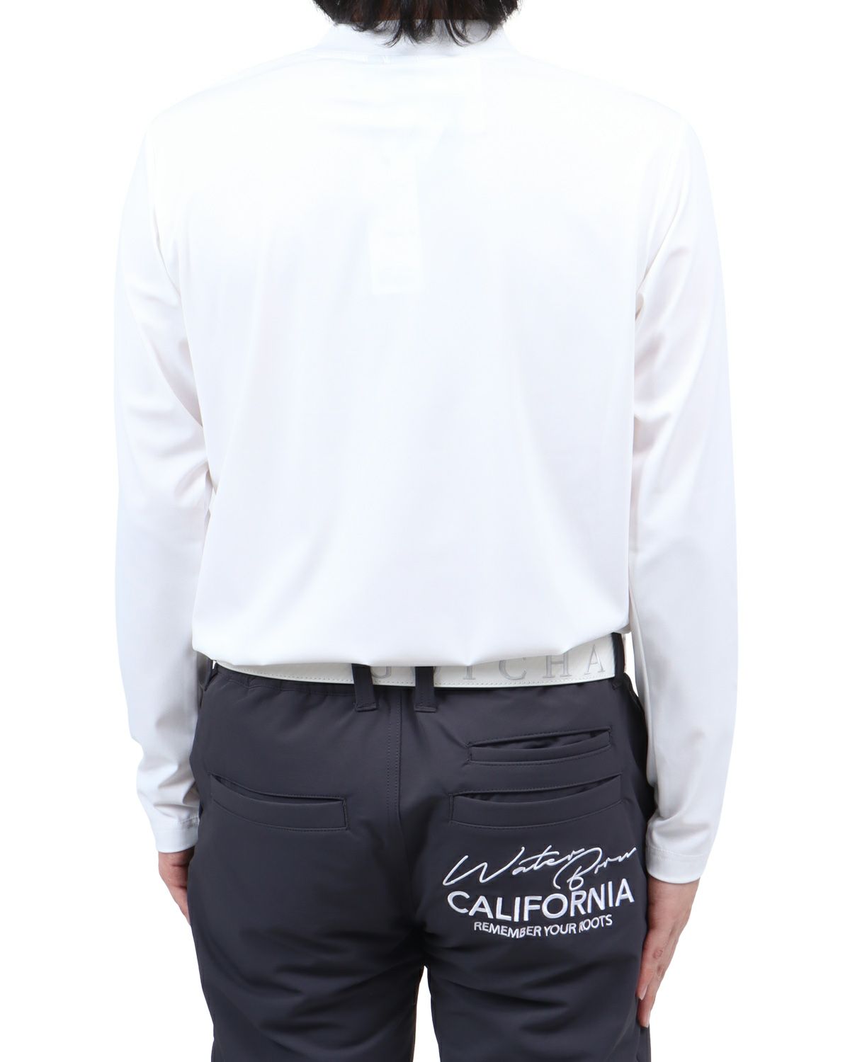 ホワイト：173cm60kg(Lサイズ着用