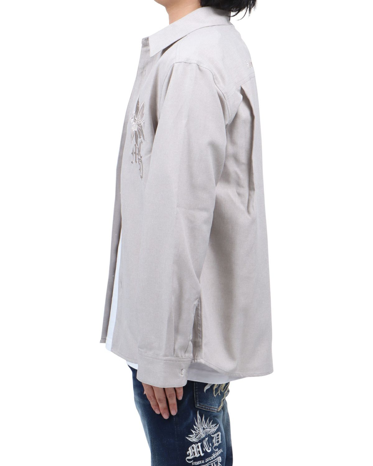 キナリ：173cm60kg(Lサイズ着用)