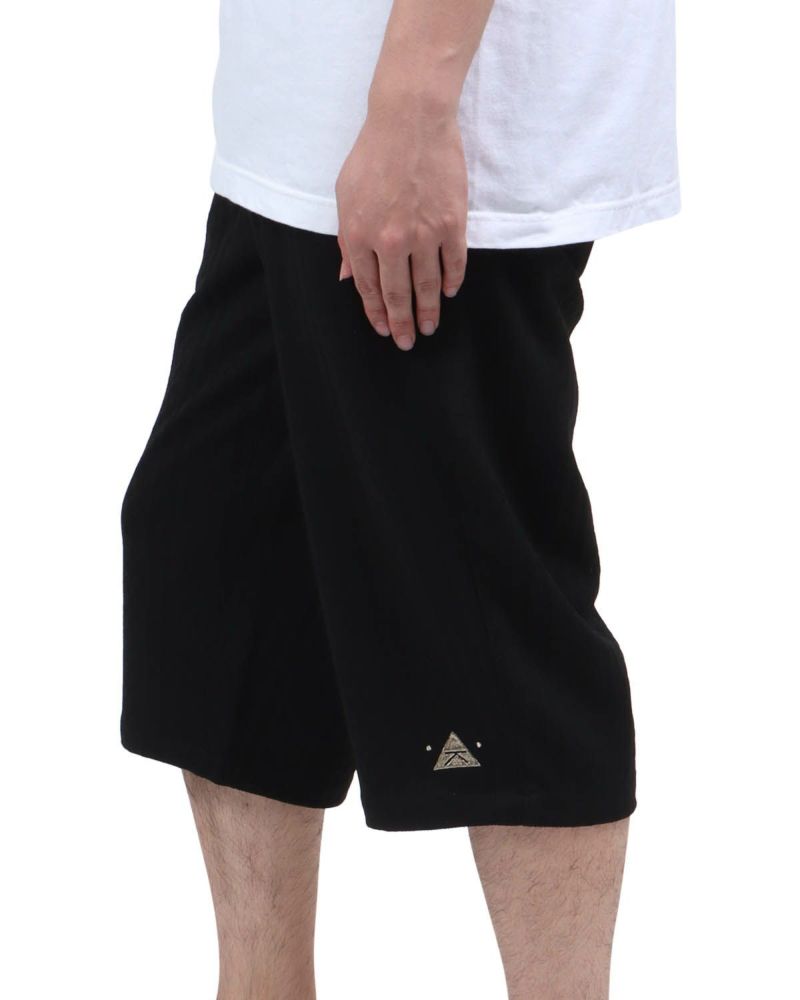 ブラック：173cm60kg(Mサイズ着用