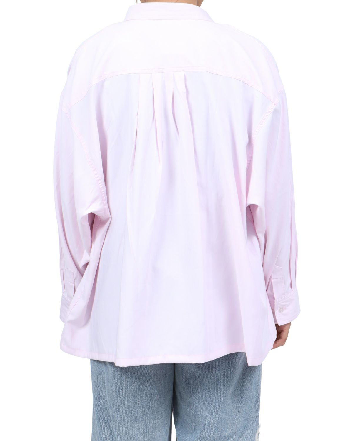 ピンク：167cm(Lサイズ着用)