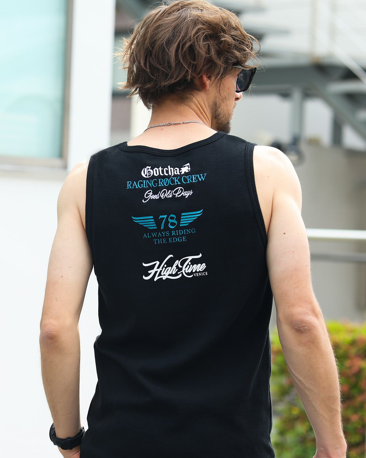 ブラック：183cm/70kg(Lサイズ着用)